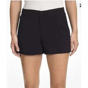 The North Face Women's Never Stop Wearing Shorts Size 4 Black Stretch